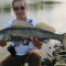 Bob mit Zander aus der Elbe, der ihm ins Wasser entglitt...